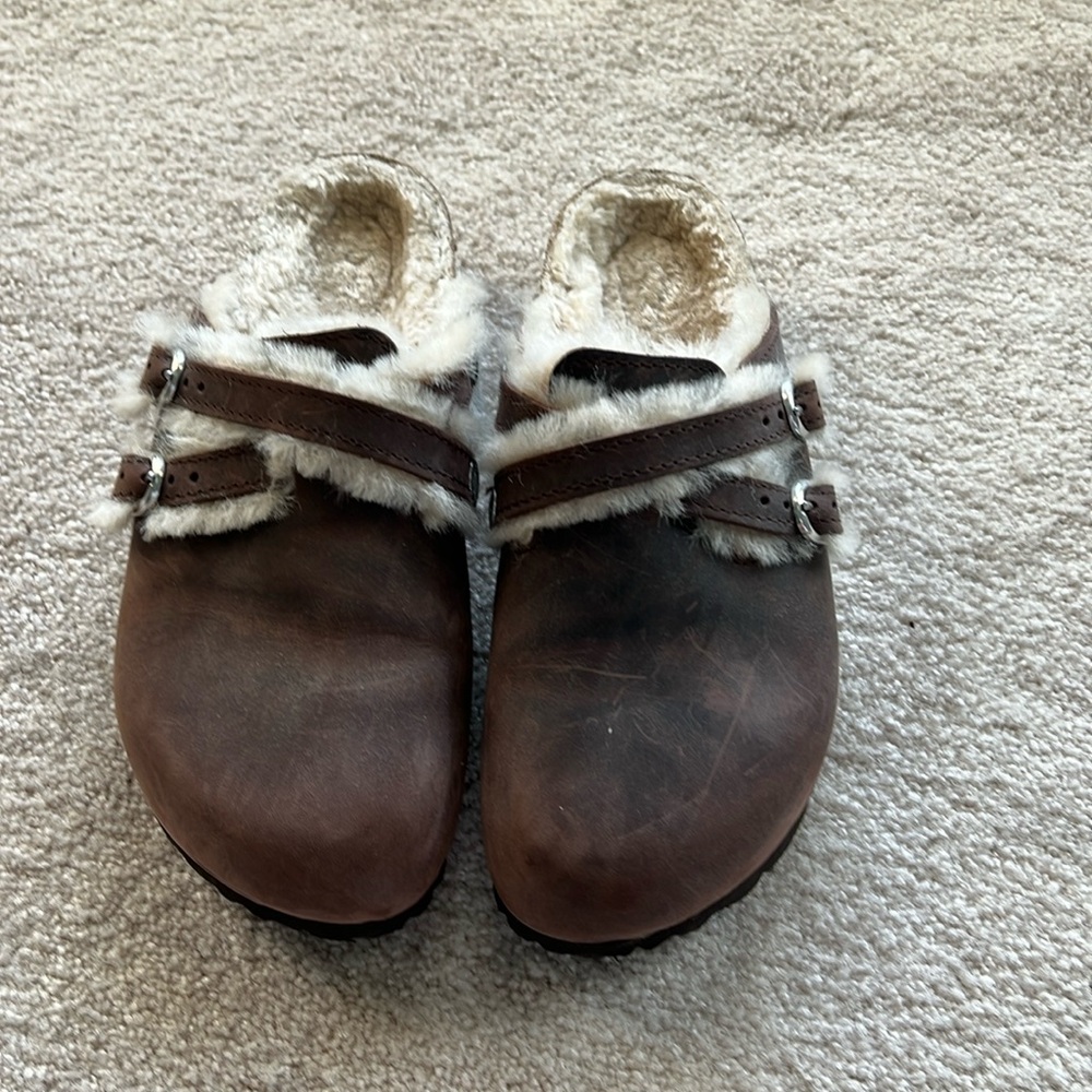 Birkenstock Slip On Size 7